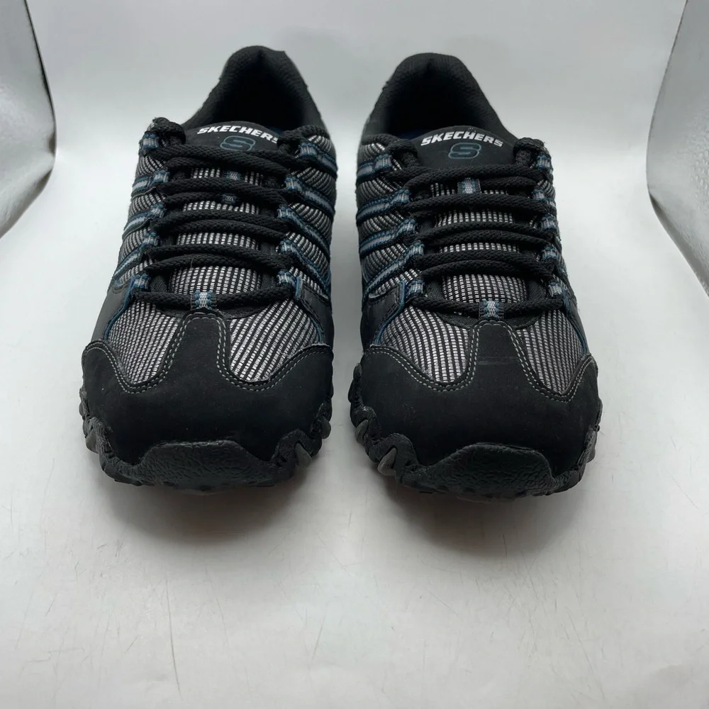 Skechers Compulsions Sleek womens black leather sneakers size 6.5